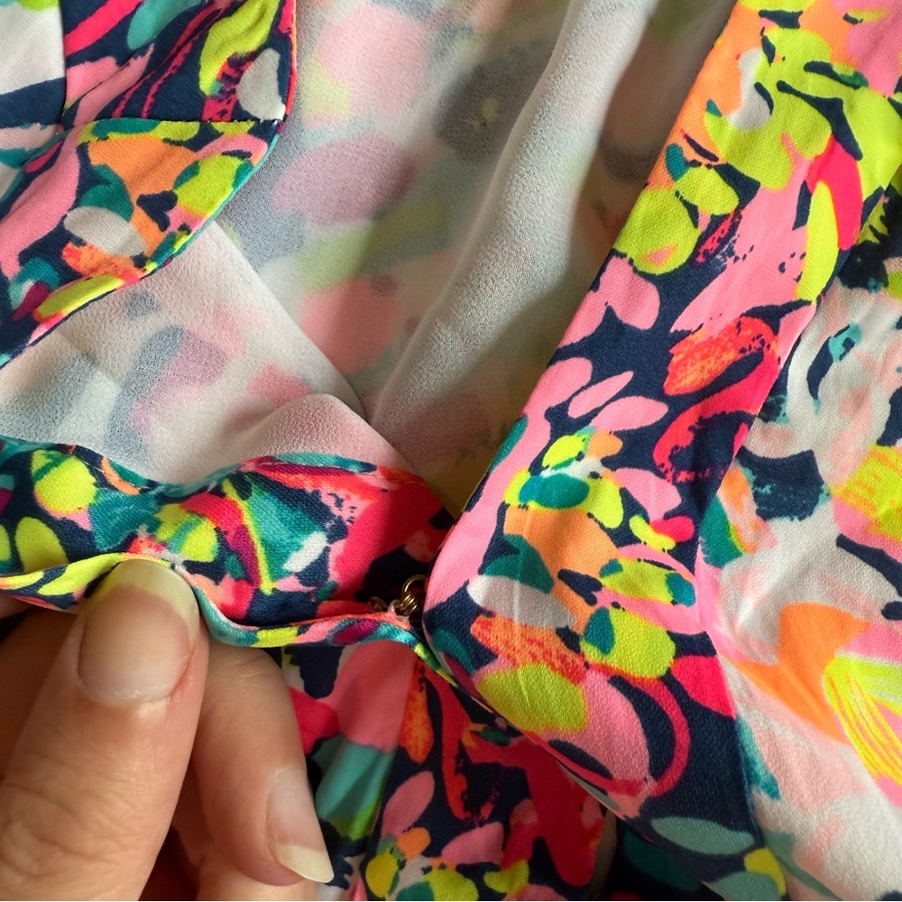 EUC Lilly Pulitzer Achelle Top - Picture 3 of 4
